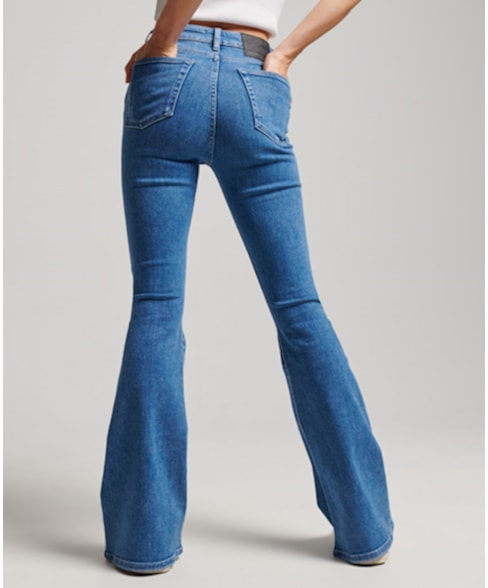 W7010839A | Studios jeans met hoge taille en wijde pijpen